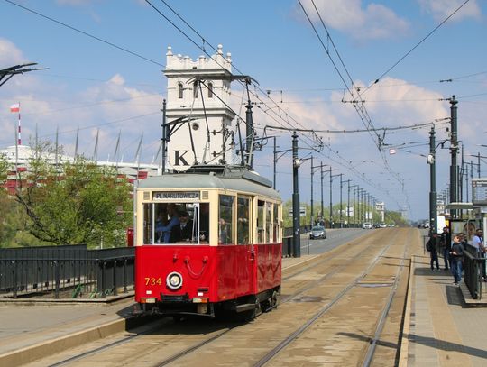 Bezpłatny tramwaj z okazji Dnia Kobiet Bezpłatny tramwaj z okazji Dnia Kobiet