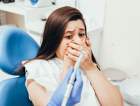 Dentofobia - strach przed wizytą stomatologiczną - skąd się bierze?