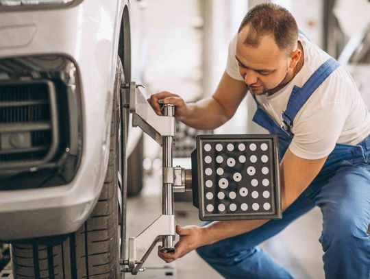 Dlaczego geometria kół ma kluczowe znaczenie dla bezpieczeństwa i komfortu jazdy?