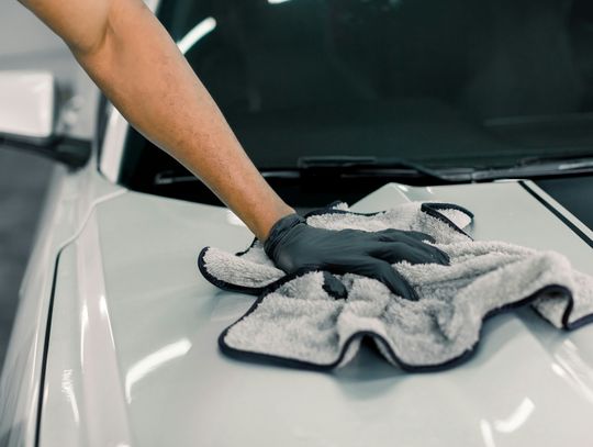Jakie są najpopularniejsze usługi auto detailingu w Warszawie? Co cieszy się największym zainteresowaniem?