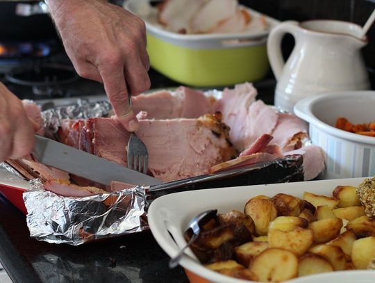 Nadwyżka jedzenia po świętach? Sprawdź co zrobić, aby nic się nie zmarnowało! Nadwyżka jedzenia po świętach? Sprawdź co zrobić, aby nic się nie zmarnowało!