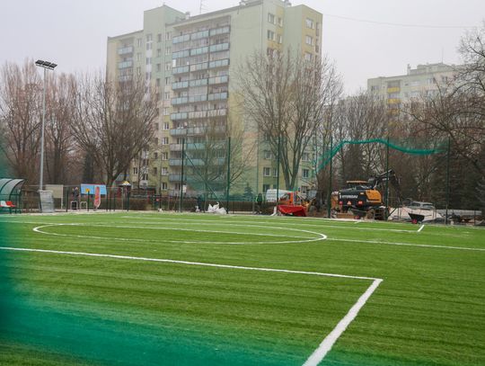 Nowe boisko na Chomiczówce gotowe przed świętami