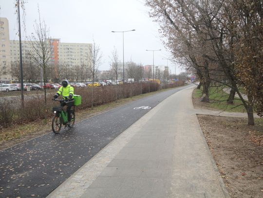 Nowe chodniki dla pieszych i rowerzystów
