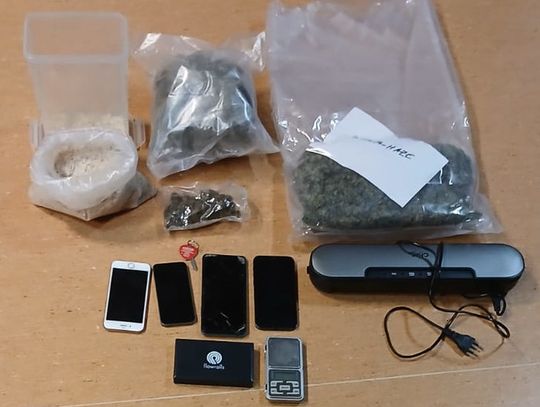 Ponad półtora kilograma narkotyków w mieszkaniu 26-latka