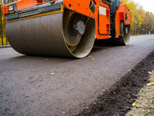 Remont ulicy Broniewskiego – ruszyły prace na odcinku od Galla Anonima do Broniewskiego 99