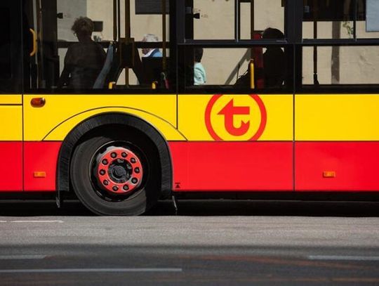 Wakacyjne zmiany w komunikacji miejskiej