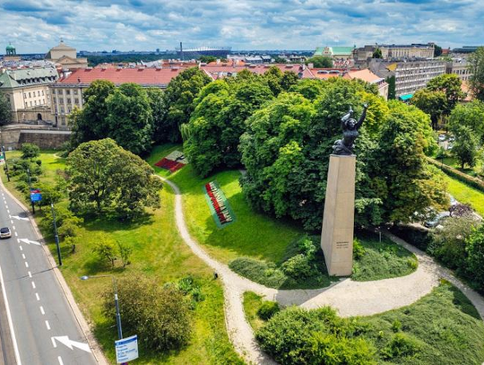 Zmiany w komunikacji podczas rocznicowych obchodów