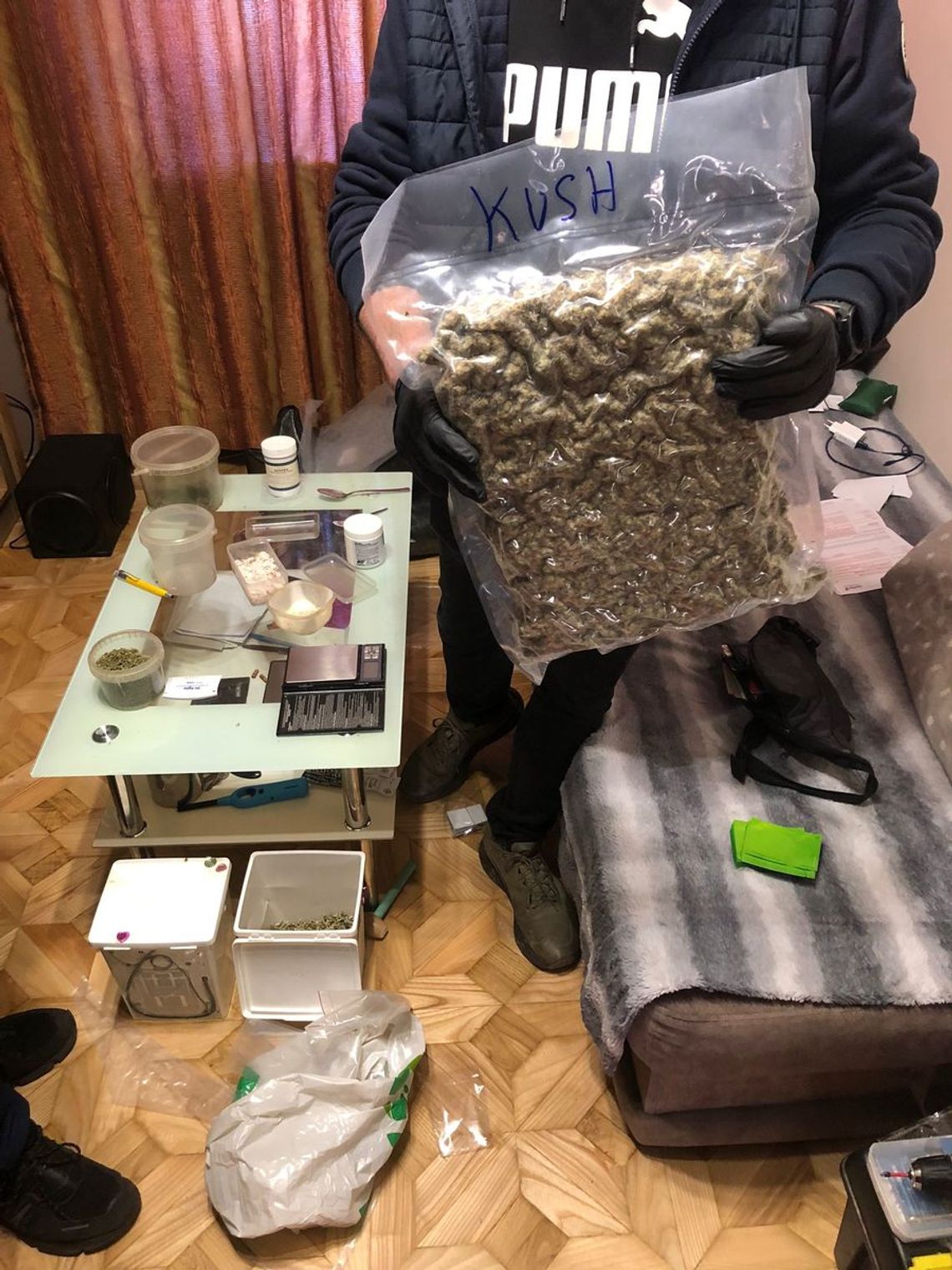 Areszt za posiadanie ponad dwóch kilogramów narkotyków