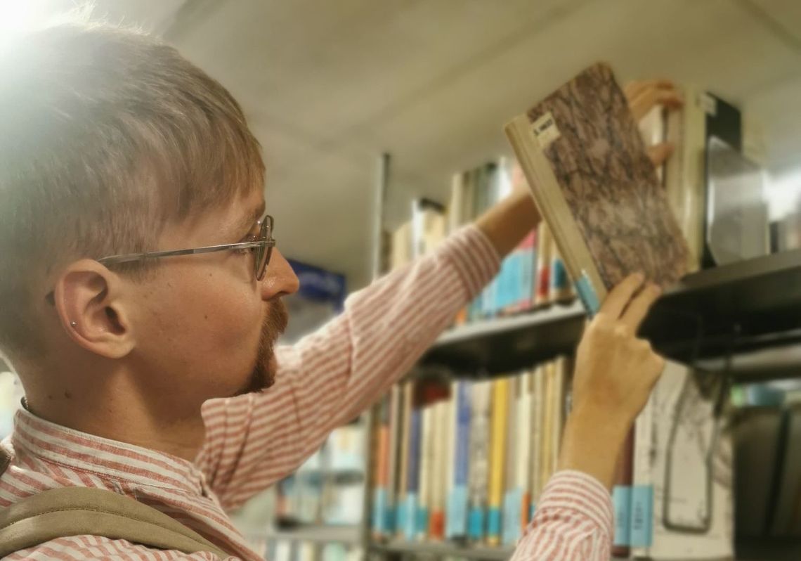 Biblioteczka bielańskiego mola książkowego. Śladami zapomnianej poezji, czyli – „Bielany: wiersz w roku 1827 przez K... Z... napisany”.