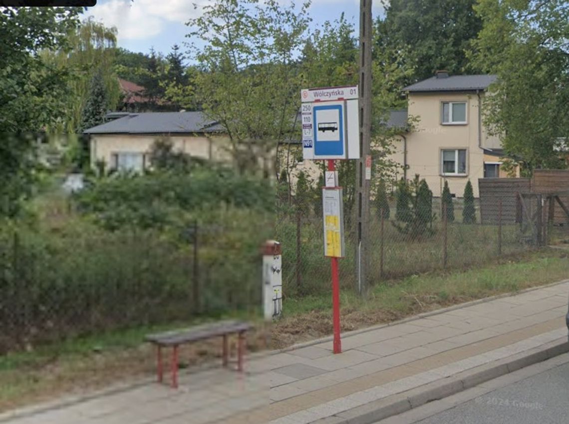 Czy będą oświetlone wiaty na Wólce Węglowej? Czy będą oświetlone wiaty na Wólce Węglowej?