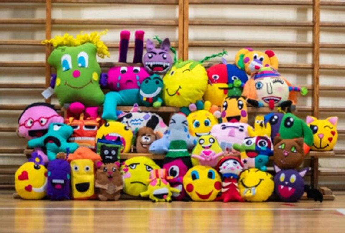 Dorzuć się do modernizacji szkolnej czytelni! Dorzuć się do modernizacji szkolnej czytelni!