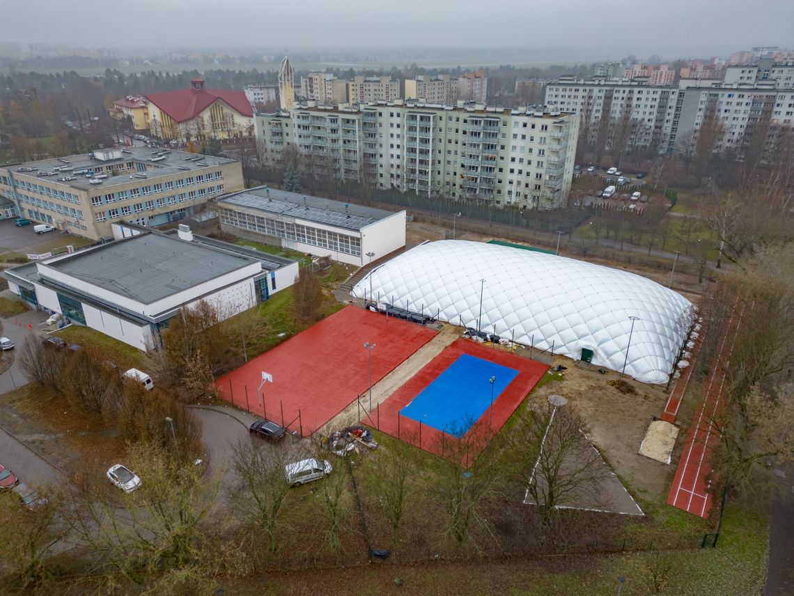 Finisz modernizacji zaplecza sportowego w Szkole Podstawowej nr 352