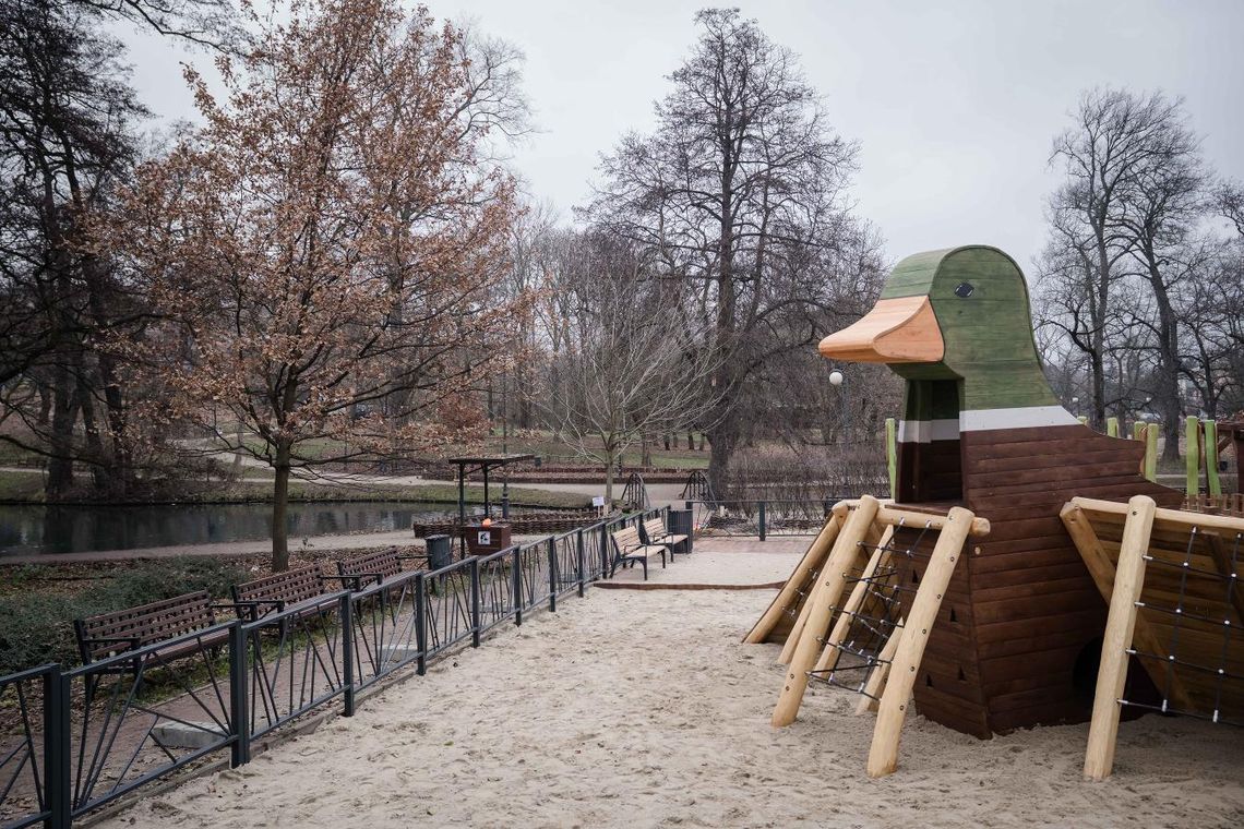 Kacze gniazdo gotowe. Nowy plac zabaw na Stawach Kellera już otwarty