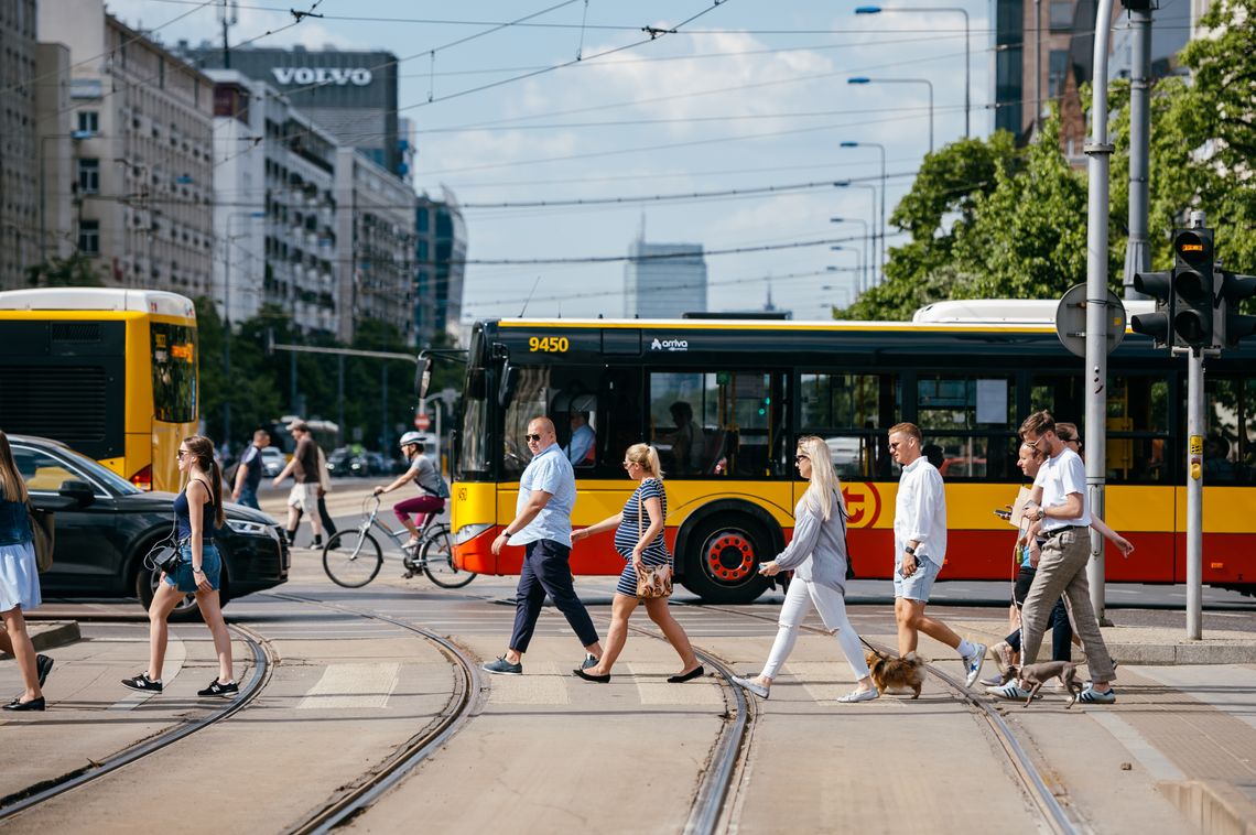 Komunikacja publiczna, rower czy samochód, czyli jak warszawiacy podróżują po mieście?