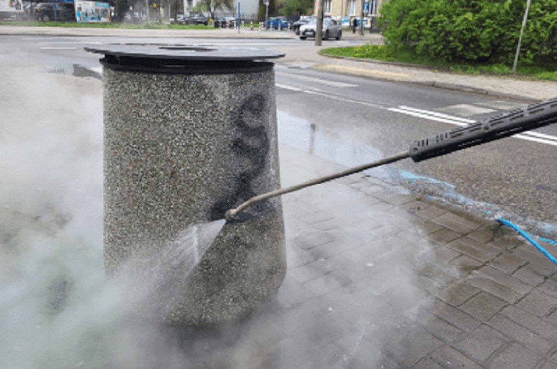 Miasto walczy z pseudograffiti. Mieszkańcy coraz aktywniej zgłaszają bazgroły