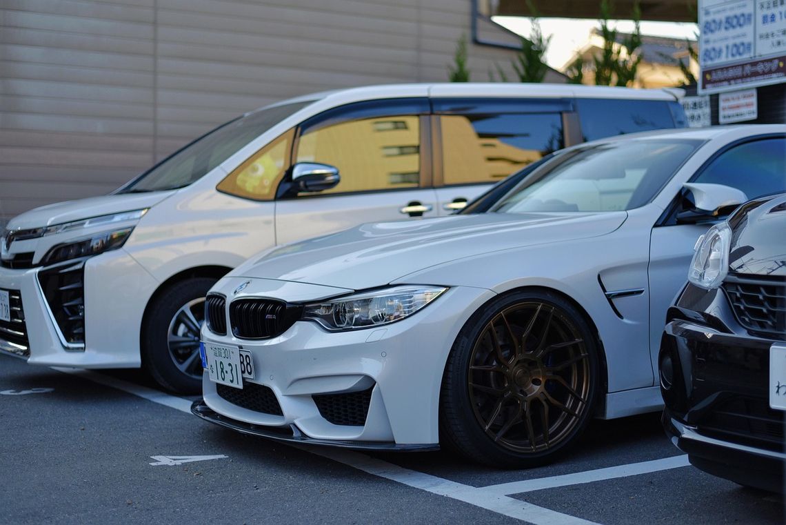 Skup aut w Warszawie – jak szybko i bezpiecznie sprzedać swój samochód?