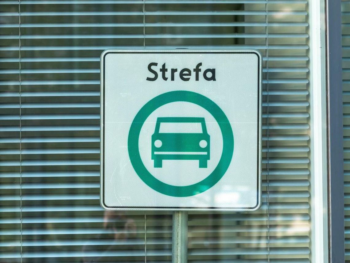 Strefa Czystego Transportu w Warszawie: kto naprawdę musi się martwić?