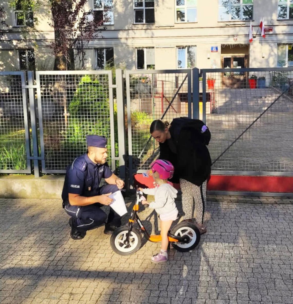 Wrzesień pod znakiem bezpieczeństwa – policjanci czuwają nad najmłodszymi uczniami